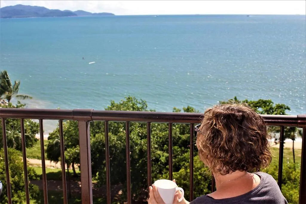 Apartman Beautiful Beachfront On The Strand At Aquarius Townsville