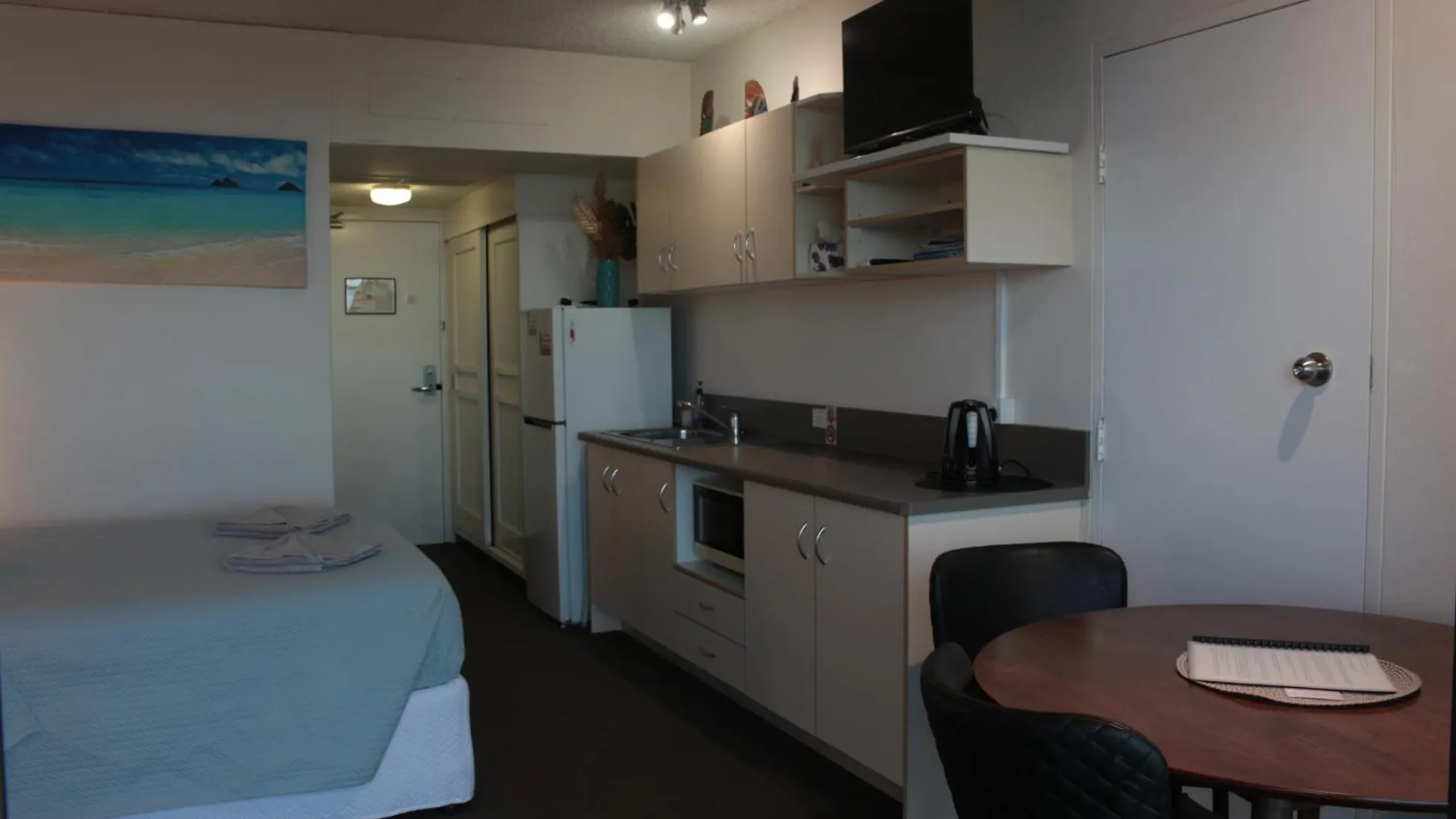 Apartman Beautiful Beachfront On The Strand At Aquarius Townsville Ausztrália
